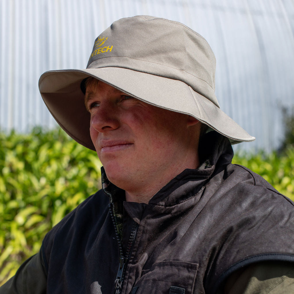 Tussock Hat